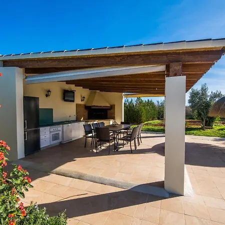 Cas Padrins Villa *